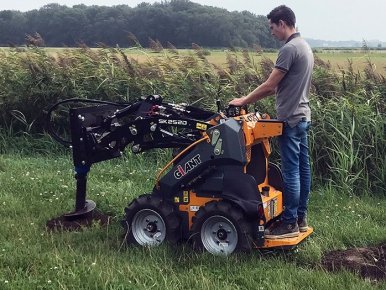 Giant - Skid Steer Lader GS800G