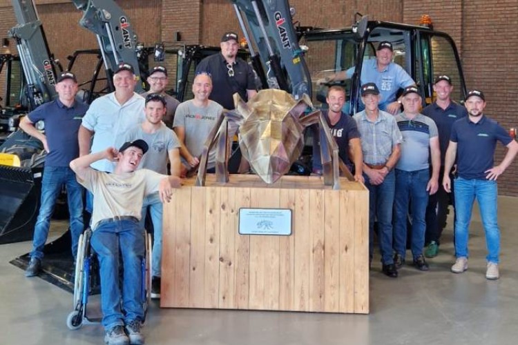 Werksbesichtigung bei Tobroco-Giant